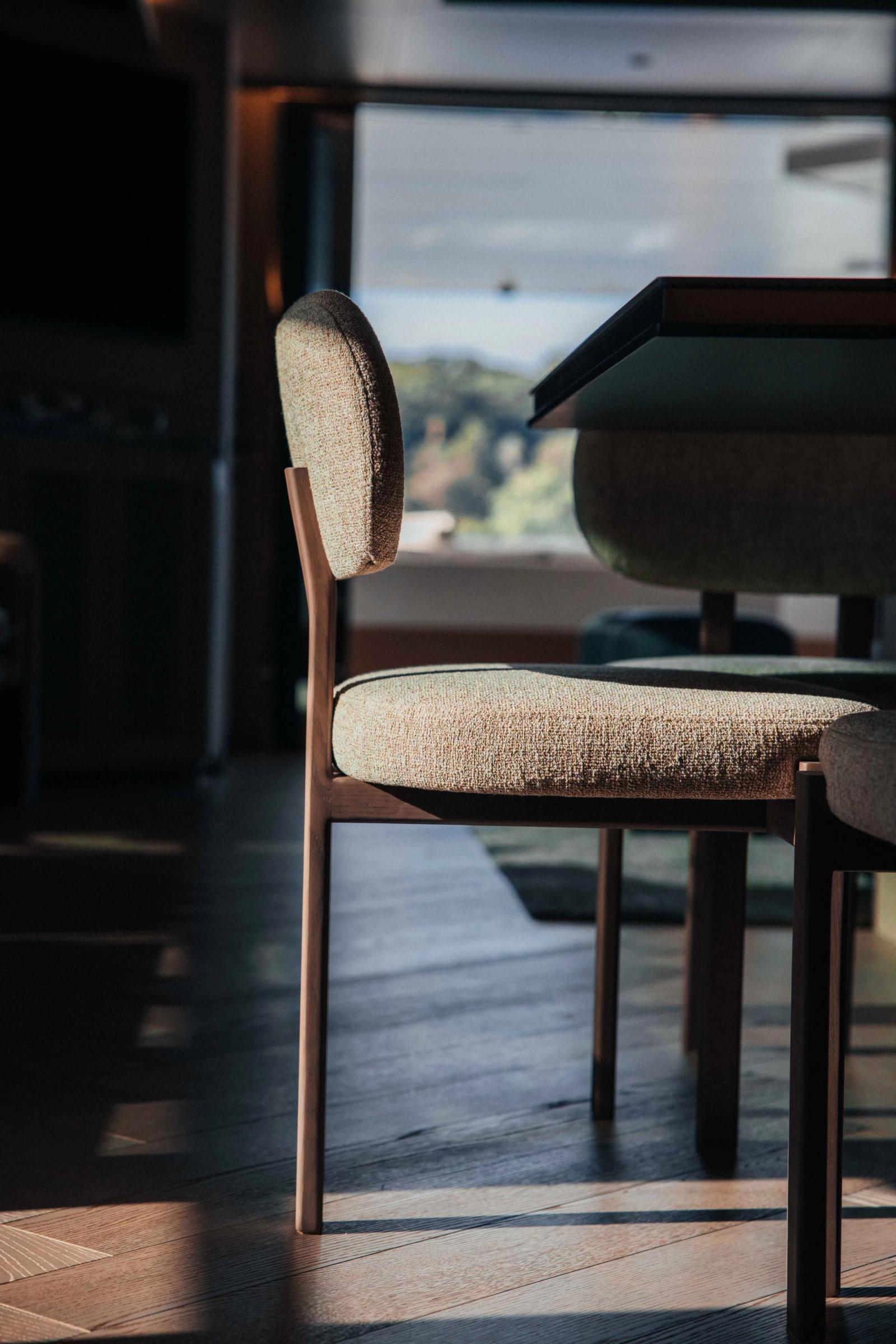The reception table, set with care
