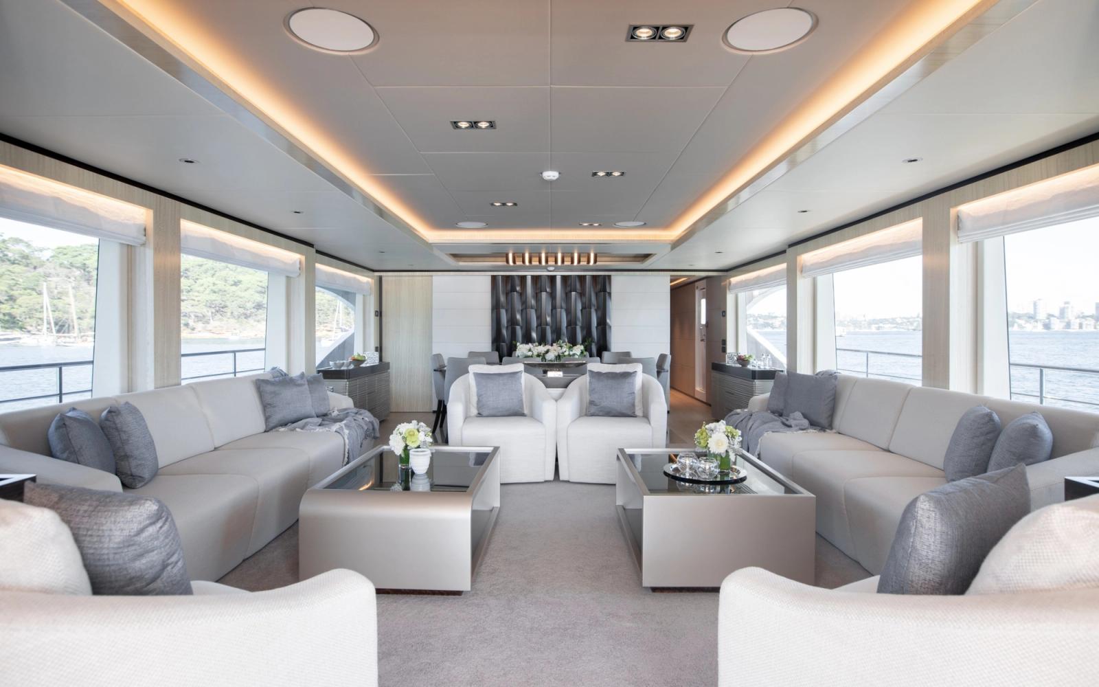 ONEWORLD — main saloon