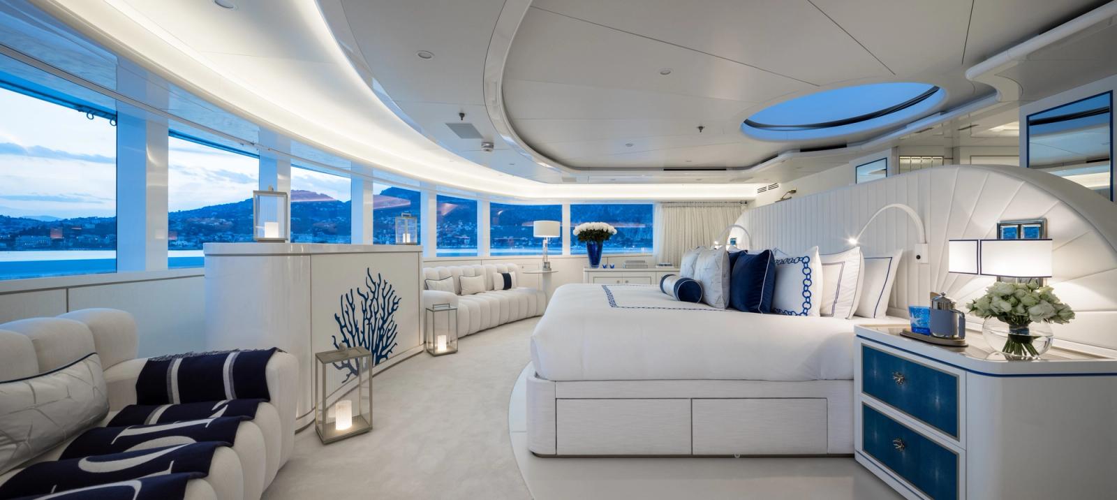 CORAL OCEAN — owner's deck lounge