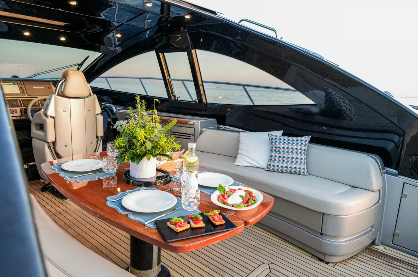 Riva 63 — riva 63