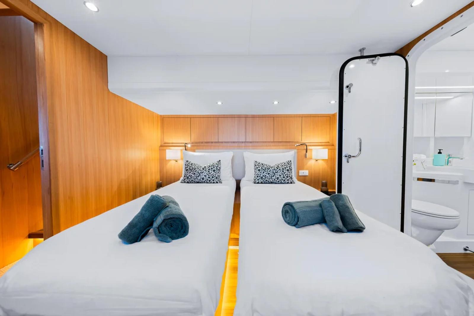 Ginger — GINGER twin cabin