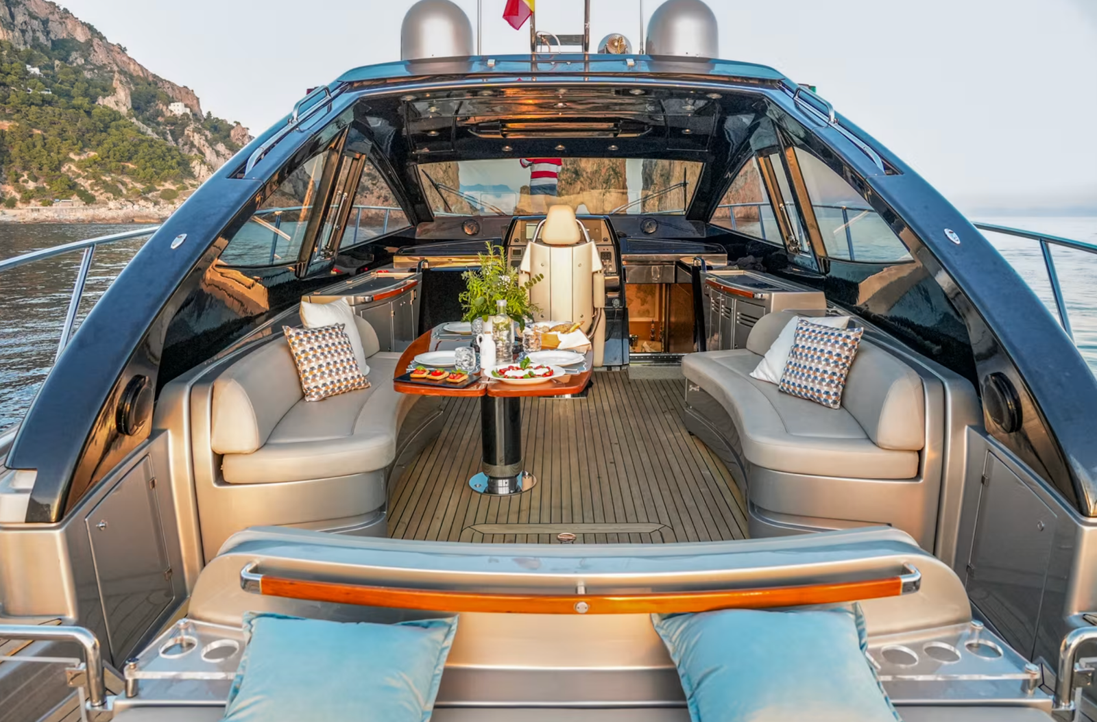 Riva 63 — riva 63