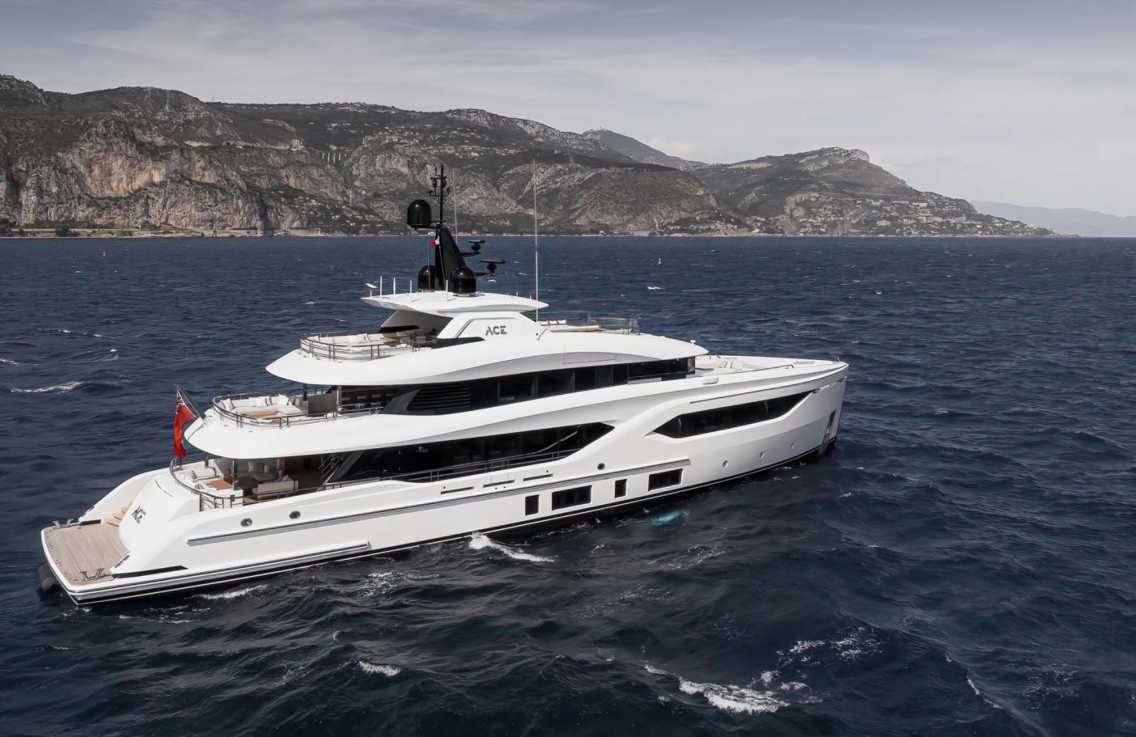 Ace — exterior profile starboard coastline