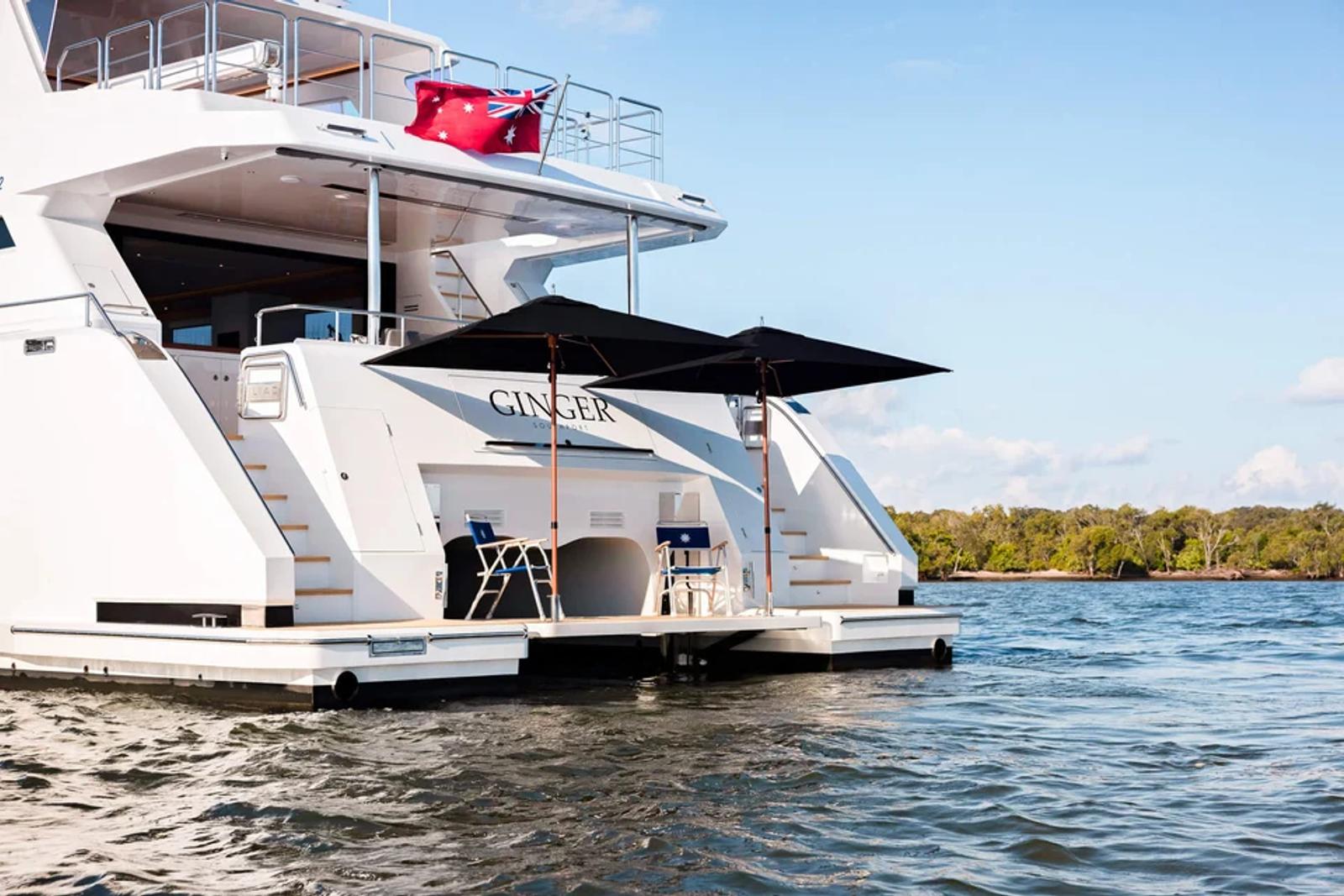 Ginger — GINGER transom swim platform