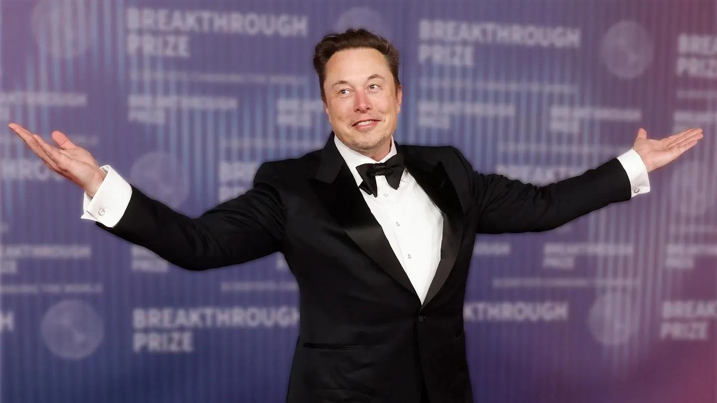 Elon Musk becomes first person ever worth over $600 Billion as SpaceX valuation soars