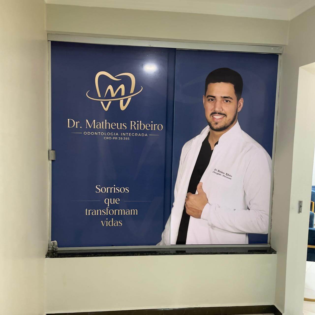 Adesivos e Plotagens — Only Comunicação