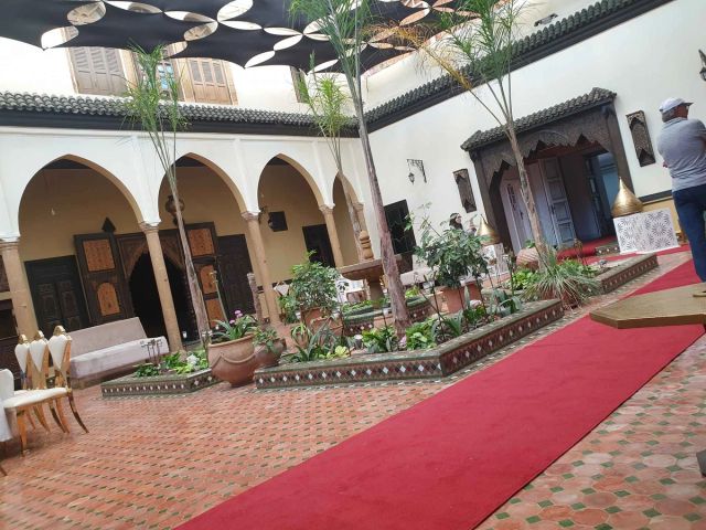 Intérieur de la salle Dar El Bacha décorée pour un mariage à Safi Maroc