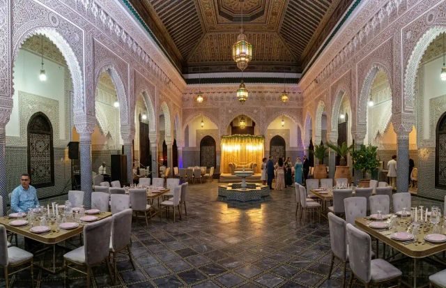 قاعة زفاف رياض سميد في الجديدة