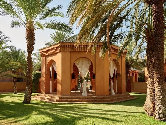 Palace wedding amanjena