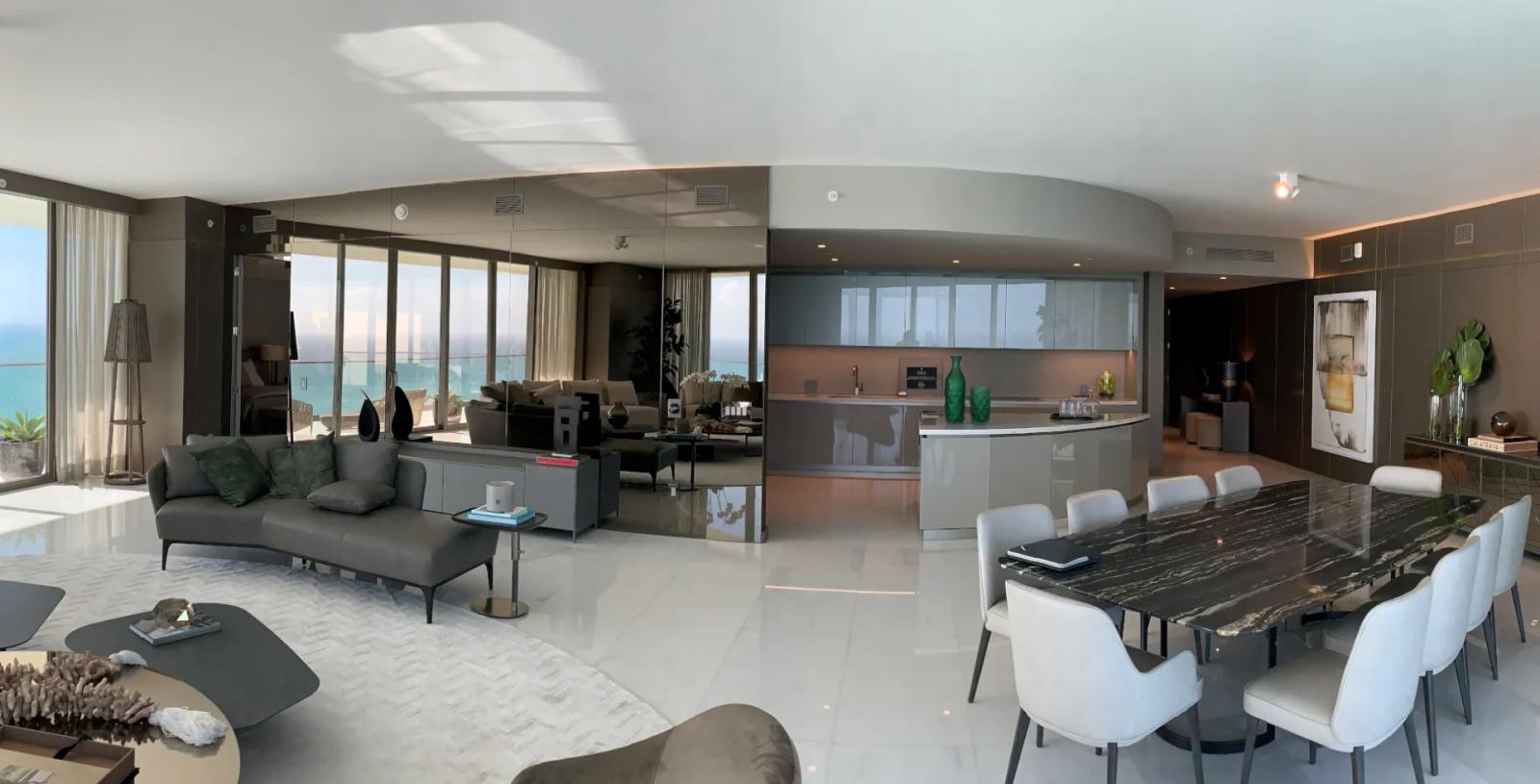 Armani view 3
