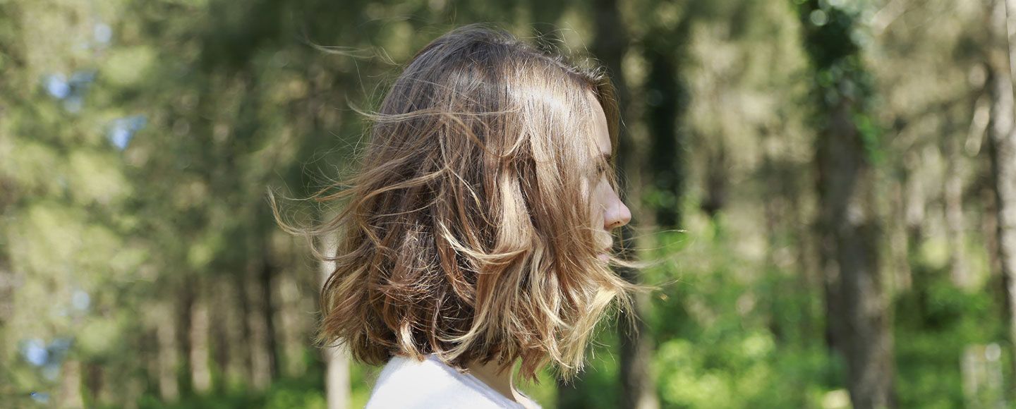 Astuces : Comment prendre soin de ses cheveux secs ?