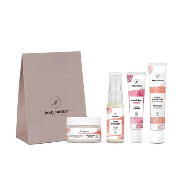 lot de 4 produits + une pochette offerte