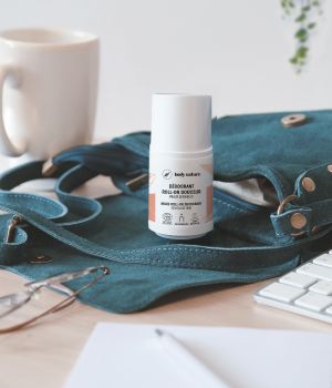 Déodorant bio en spray, roll-on ou stick : lequel choisir selon son mode de vie ?