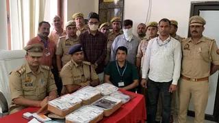 वाराणसी कैंट रेलवे स्टेशन पर 1.95 करोड़ रुपये के आभूषणों के साथ दो व्यक्तियों की गिरफ्तारी