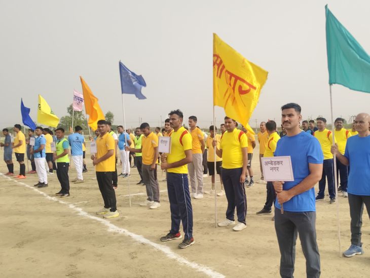 अंतरजनपदीय पुलिस फुटबॉल प्रतियोगिता का आगाज: लखनऊ जोन की टीमें होंगी मुख्य प्रतिभागी