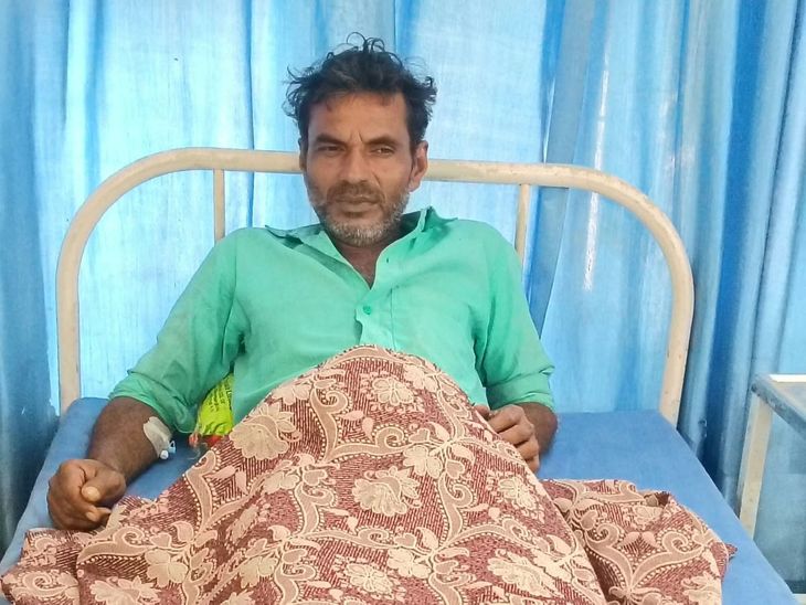 पीलीभीत में दारोगा द्वारा युवक को पेड़ से पकड़वाकर पीटने का मामला: पुलिस अधीक्षक ने किया लाइन हाजिर, जांच में सामने आया अनुचित व्यवहार
