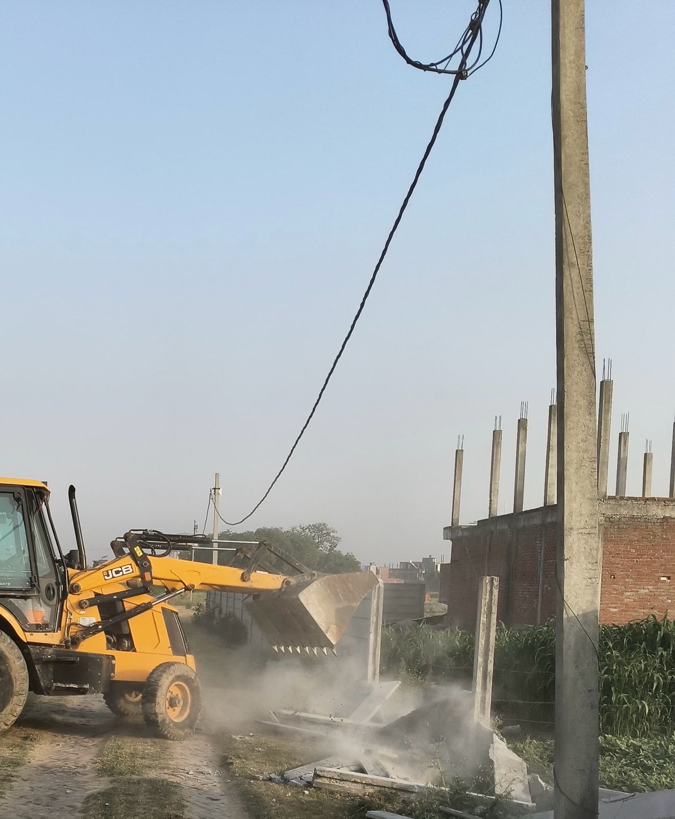 48 बीघा अवैध प्लाटिंग पर चला बुलडोजर, केडीए की बड़ी कार्यवाई