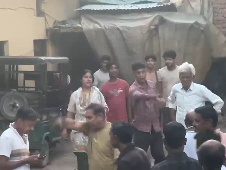 कन्नौज में भैंस बांधने के विवाद में दो पक्षों में हुई मारपीट, तीन घायल