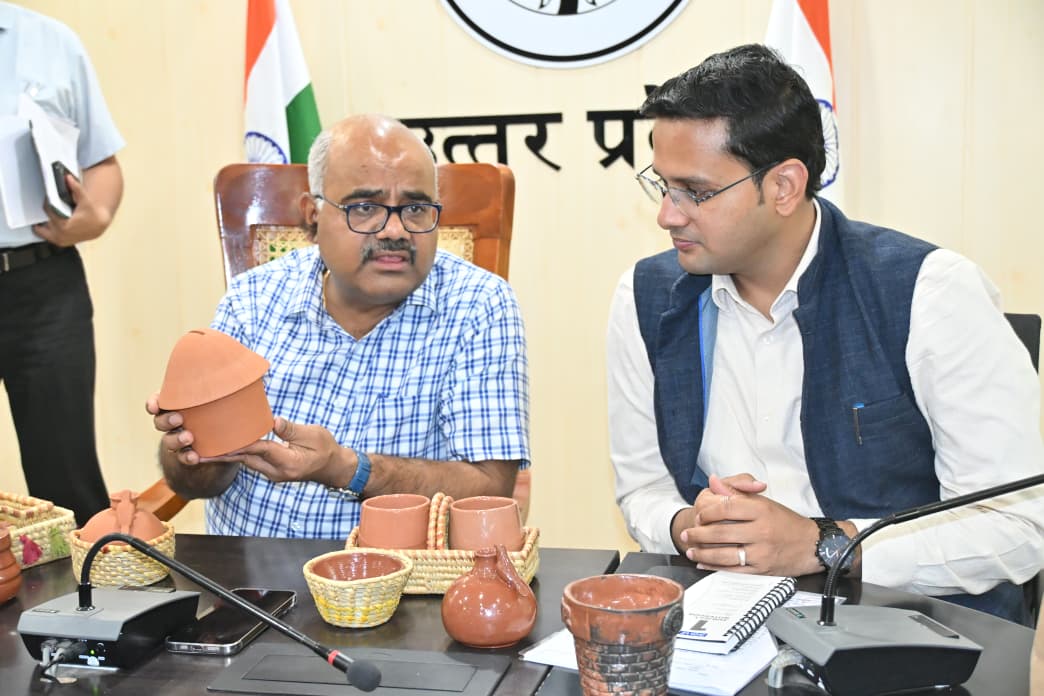 अब सिर्फ सिक्के नहीं, बचपन की यादें भी सहेजेगी *गुल्लक*