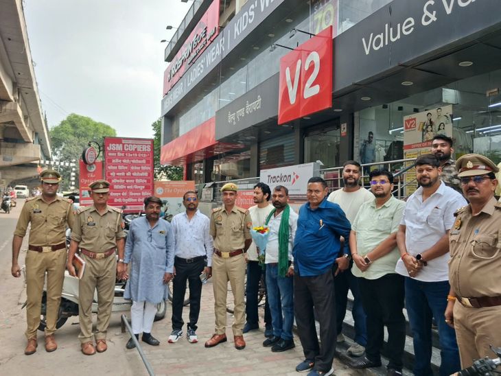 लखनऊ में व्यापारी सुरक्षा पर गहन मंथन: थानों में हेल्प डेस्क स्थापित करने और रात्रि गश्त बढ़ाने की मांग