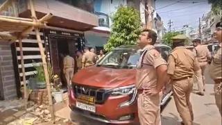 लखनऊ पुलिस ने वकीलों के वेश में अपराधियों पर लगायी नजर, विशेष प्रकोष्ठ की स्थापना