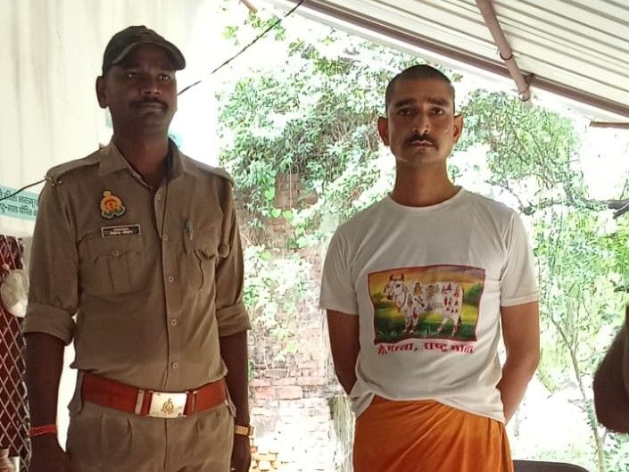 रेडीगारापुर में पुलिस ने रोका तीन गौ सैनिक, लखनऊ जाने से पहले की कार्रवाई