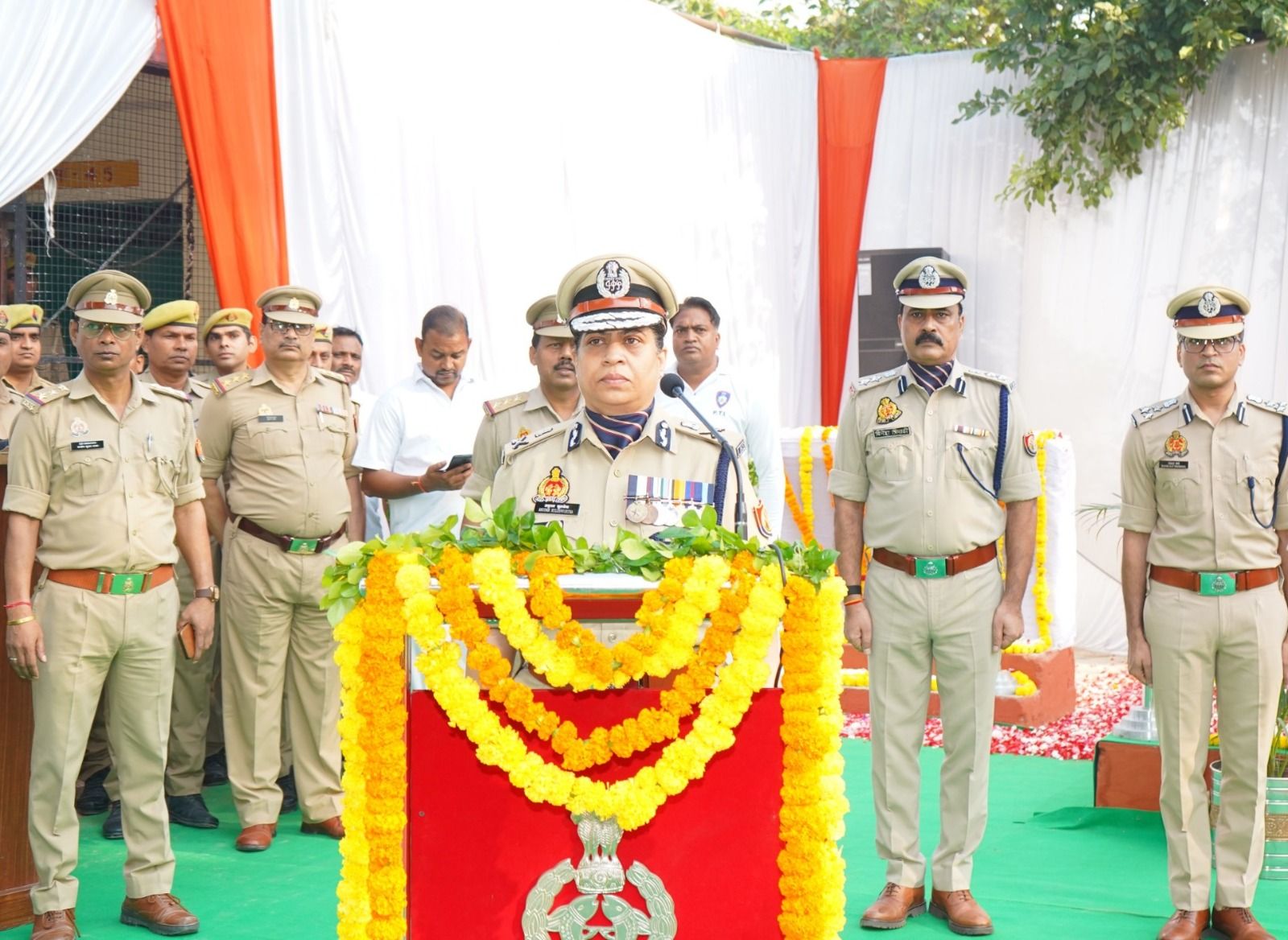 कर्तव्य की वेदी पर प्राण न्योछावर करने वाले वीरों को नम आंखों से नमन