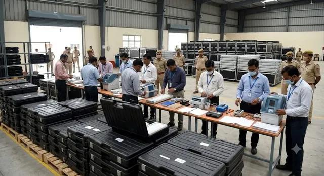 उत्तर प्रदेश चुनाव से पूर्व 5000 ईवीएम के साथ कानपुर पहुंचे 12 इंजीनियर: प्राप्त हुआ नया अपडेट