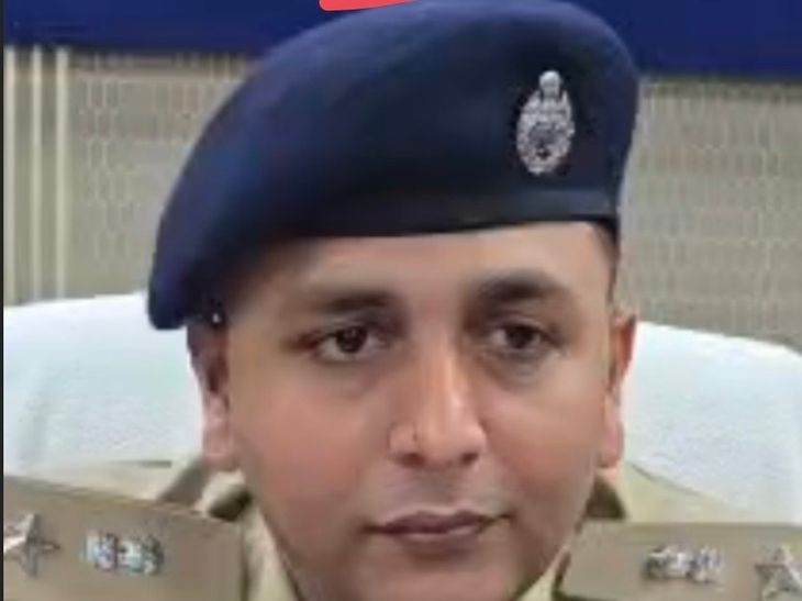 रायबरेली पुलिस में व्यापक फेरबदल: एसपी ने 422 दारोगा-सिपाहियों सहित अन्य कर्मियों का किया तबादला