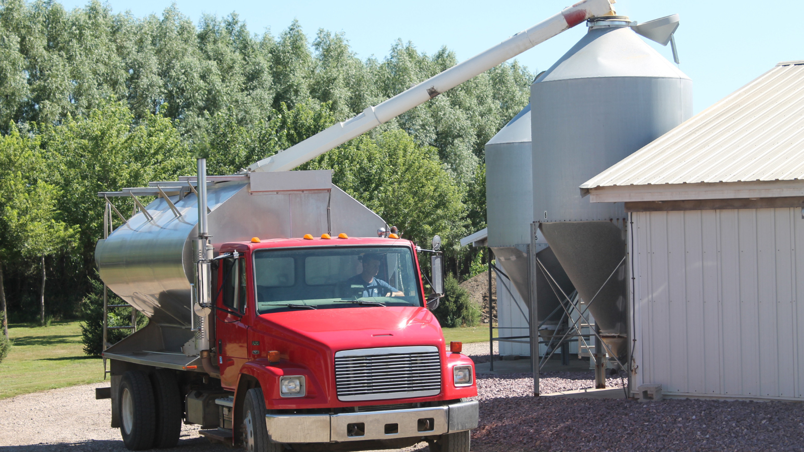 Feed Truck BinTalk Article
