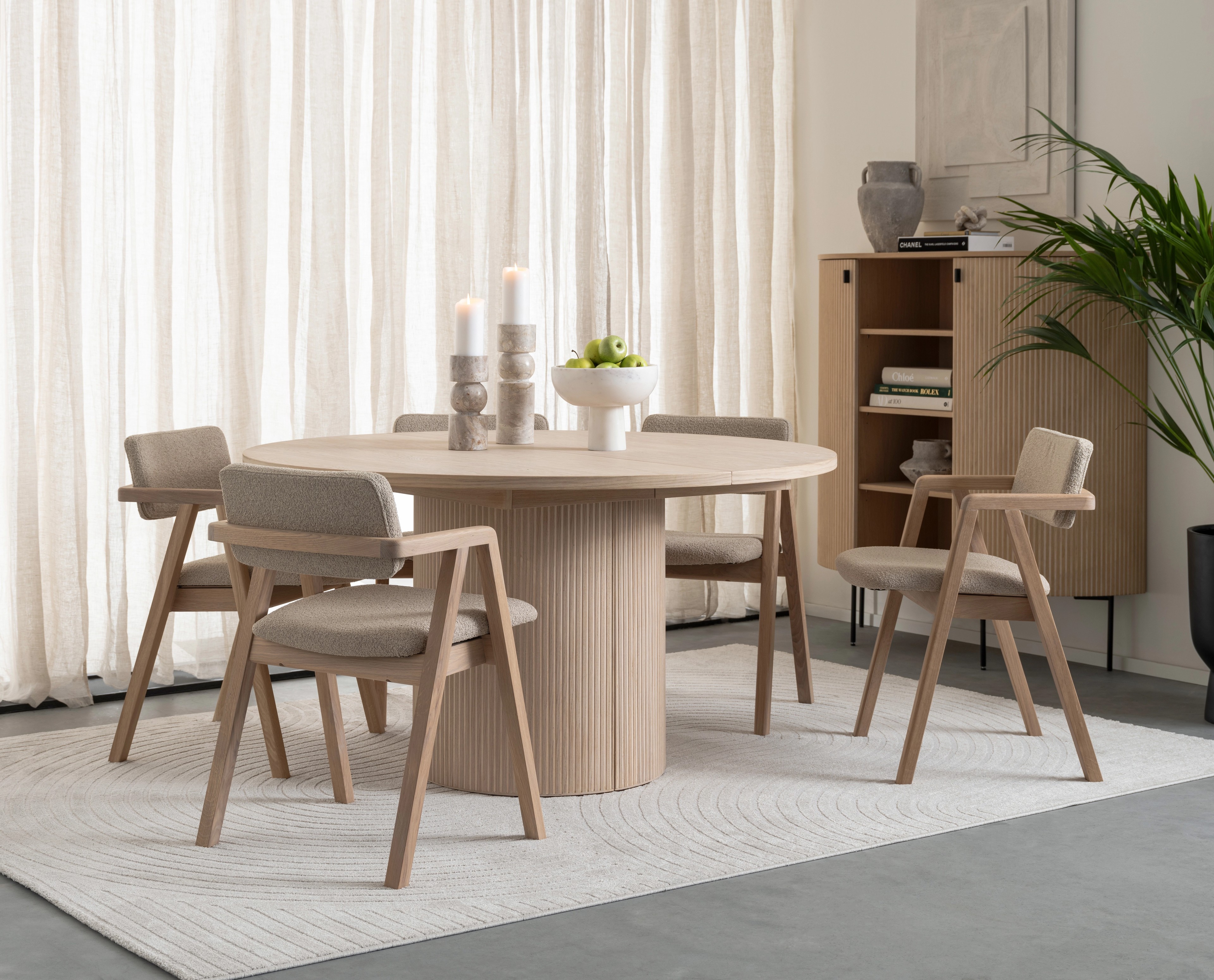 Bestselgende Linea spisebord