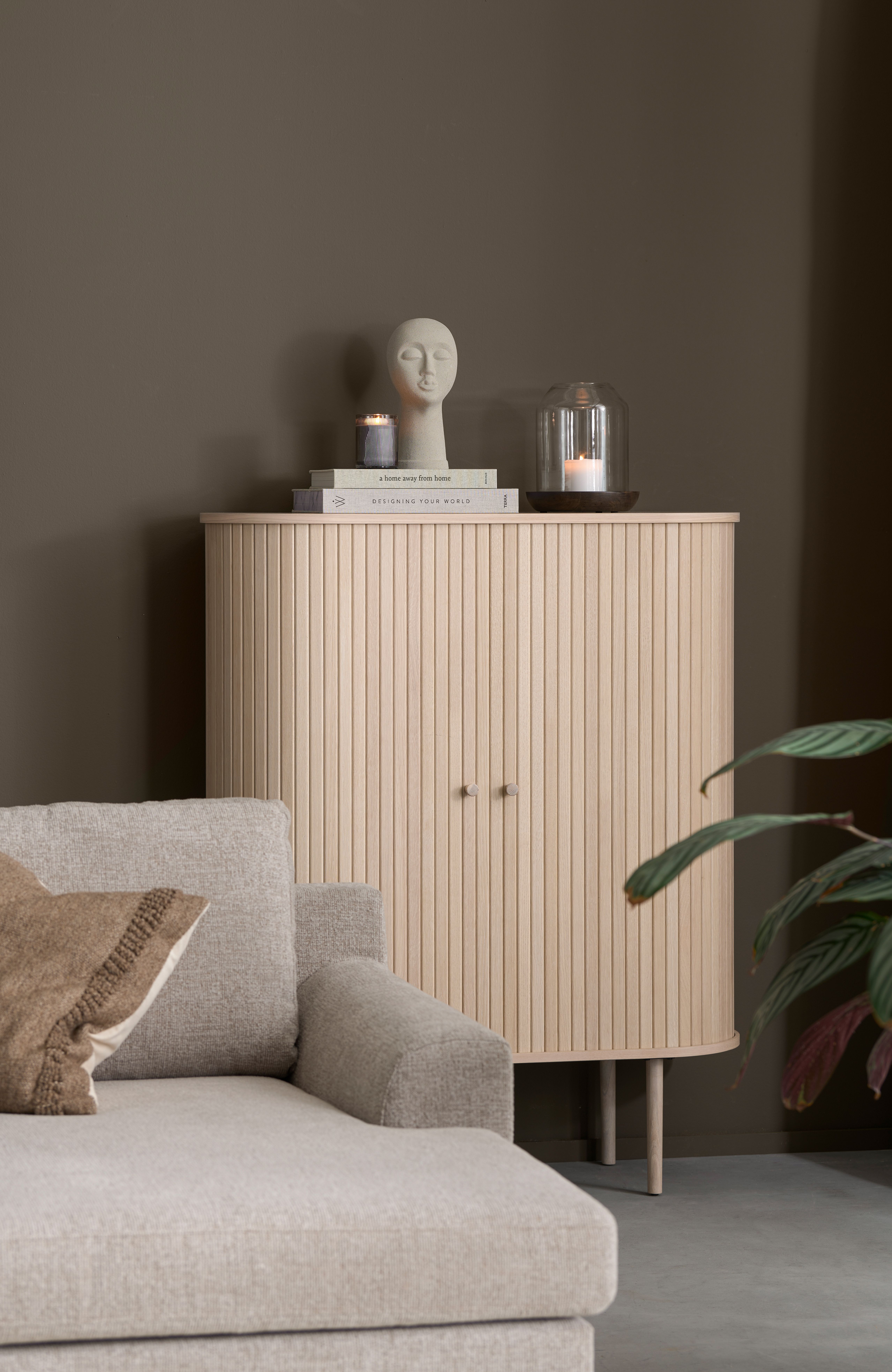 Stilren oppbevaring med Slide