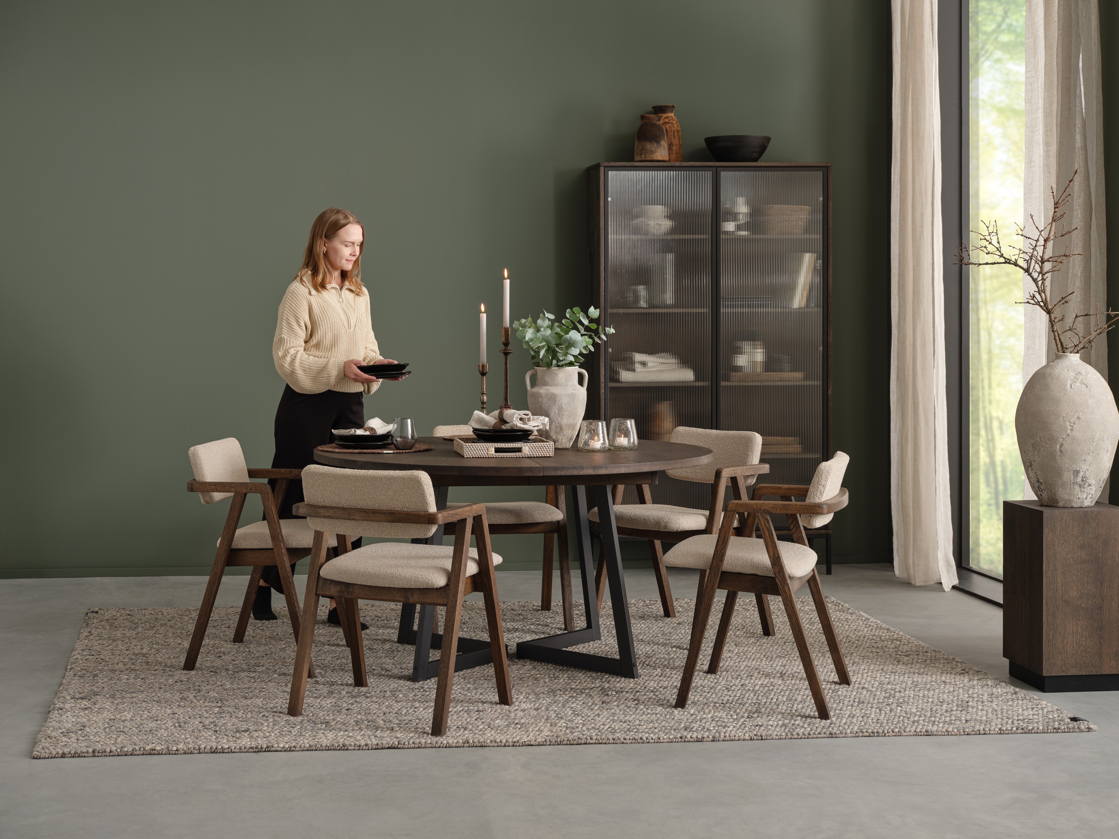 Boston spisebord i moccaolje