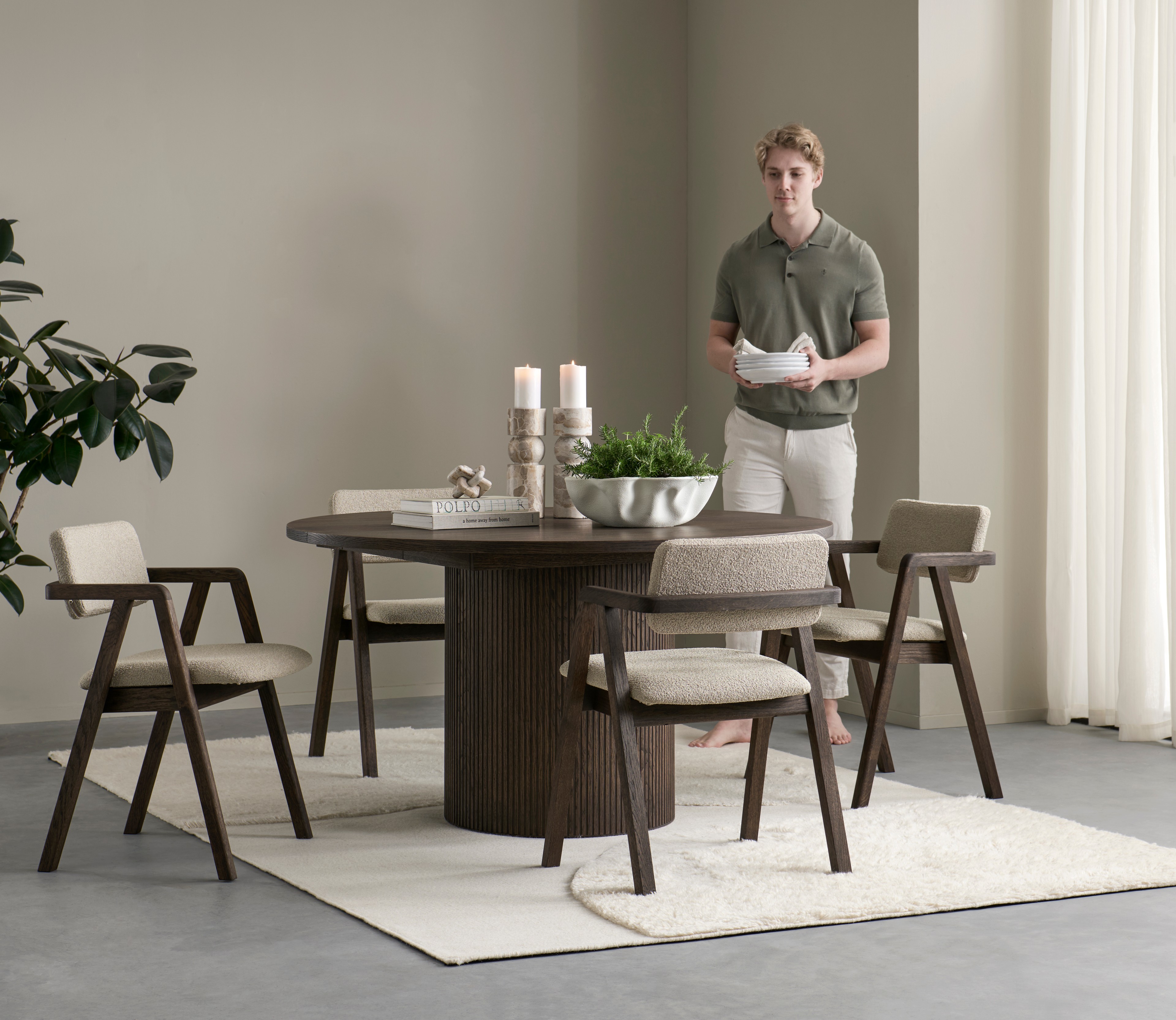 Populære Linea spisebord