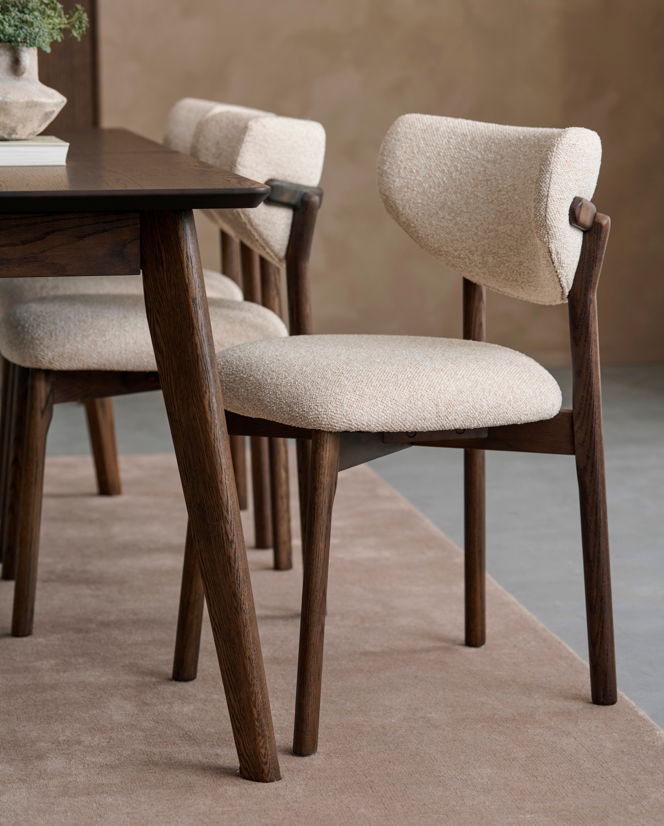 Nyheten Contento spisestol