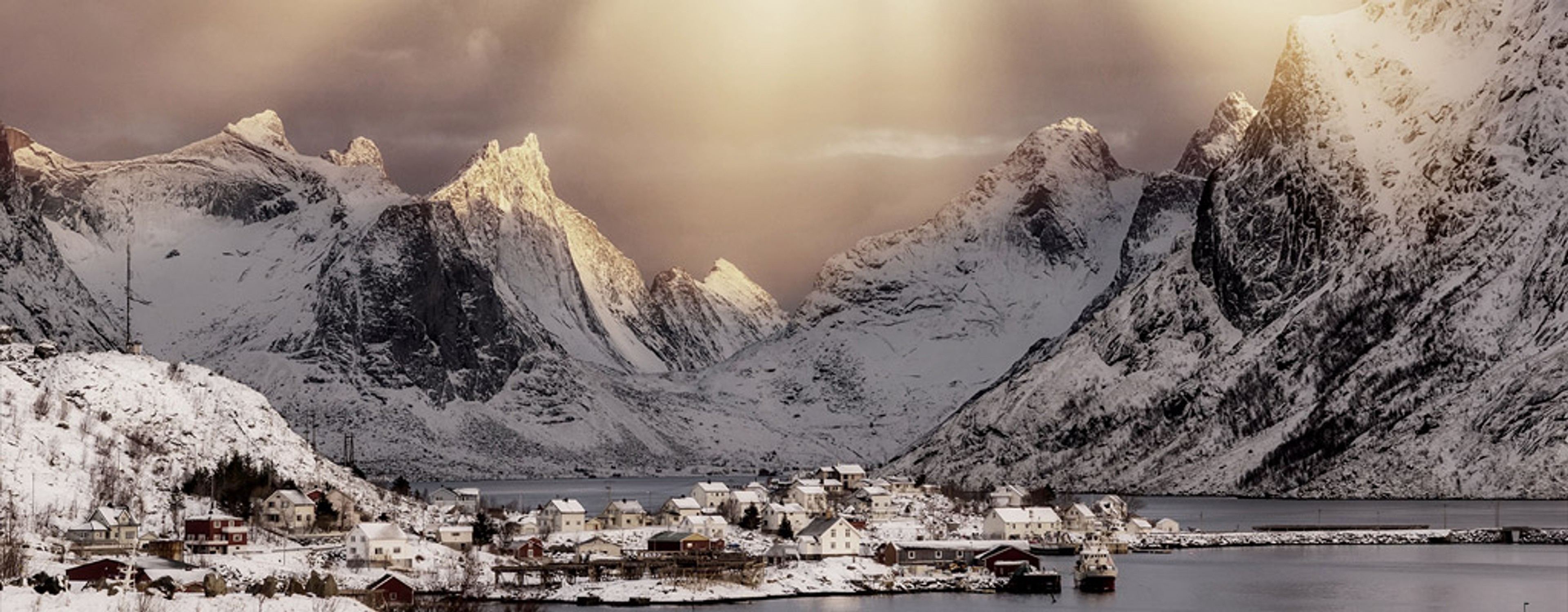 Illustrasjon av serien ODEL Tind