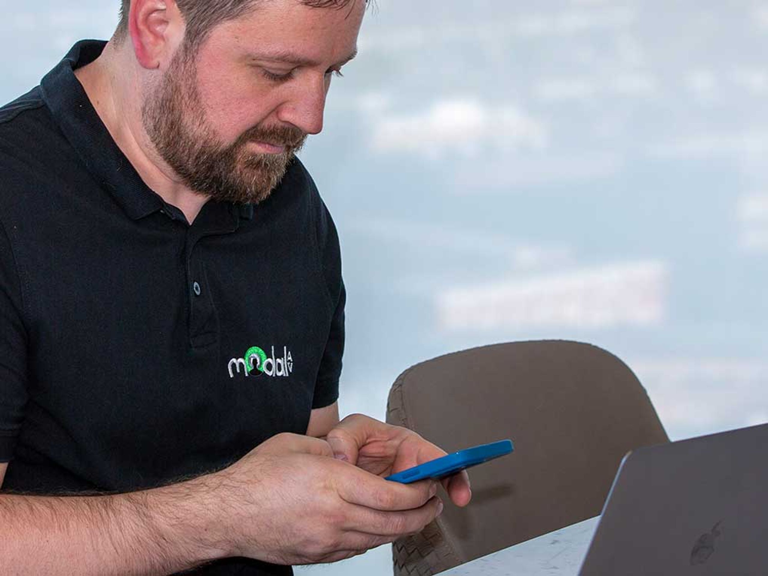 Contact Modal AV