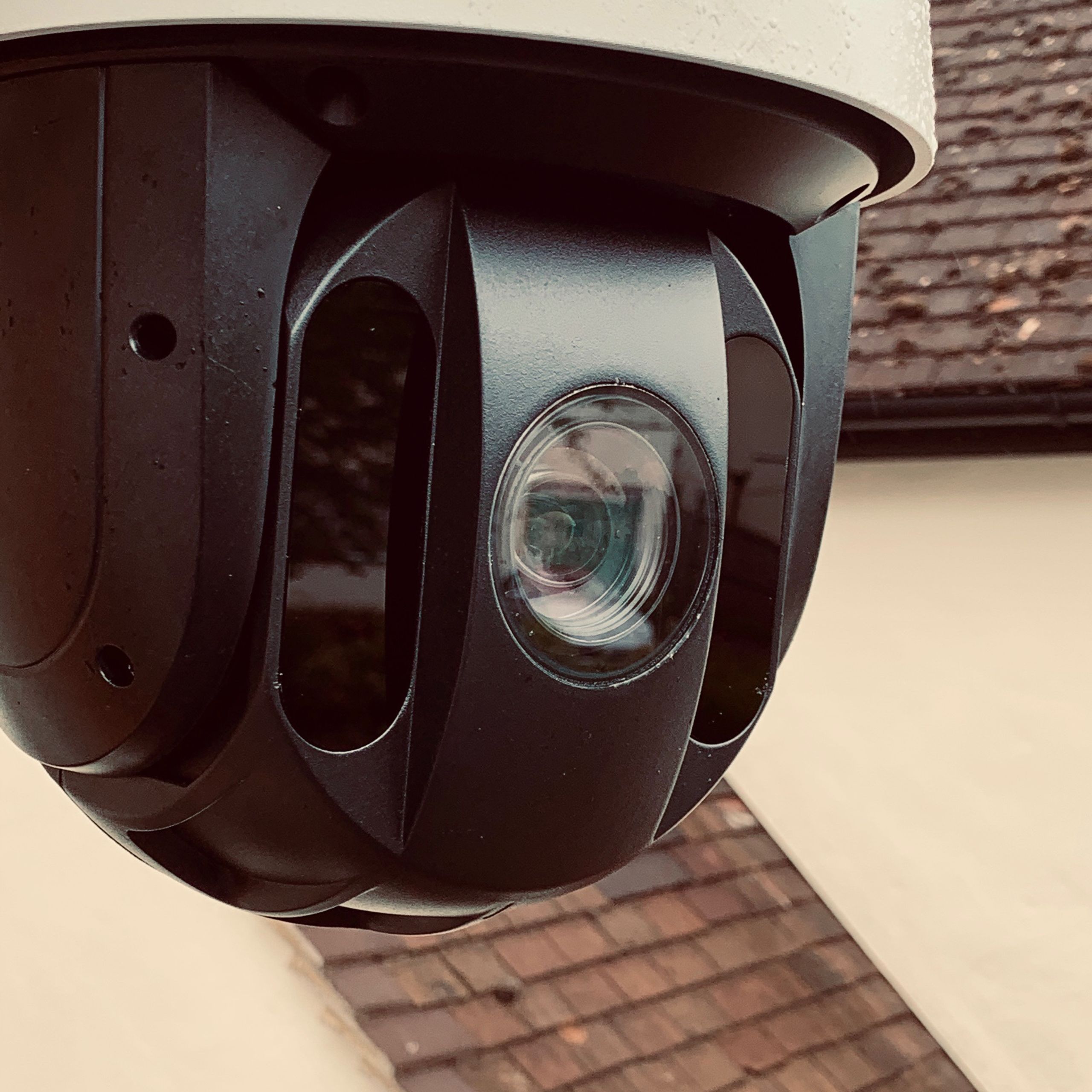 Security camera integrated to Control4 home automation