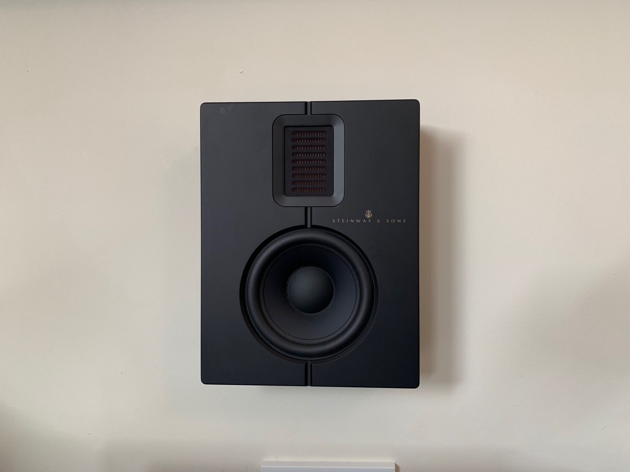 Upgrade multi-room audio speakers to 24-bit 192 kHz high resolution capable versions Upgrade multi-room audio speakers to 24-bit 192 kHz high resolution capable versions