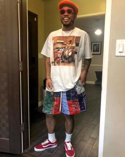 Anderson Paak. wearing 4THSEX merch