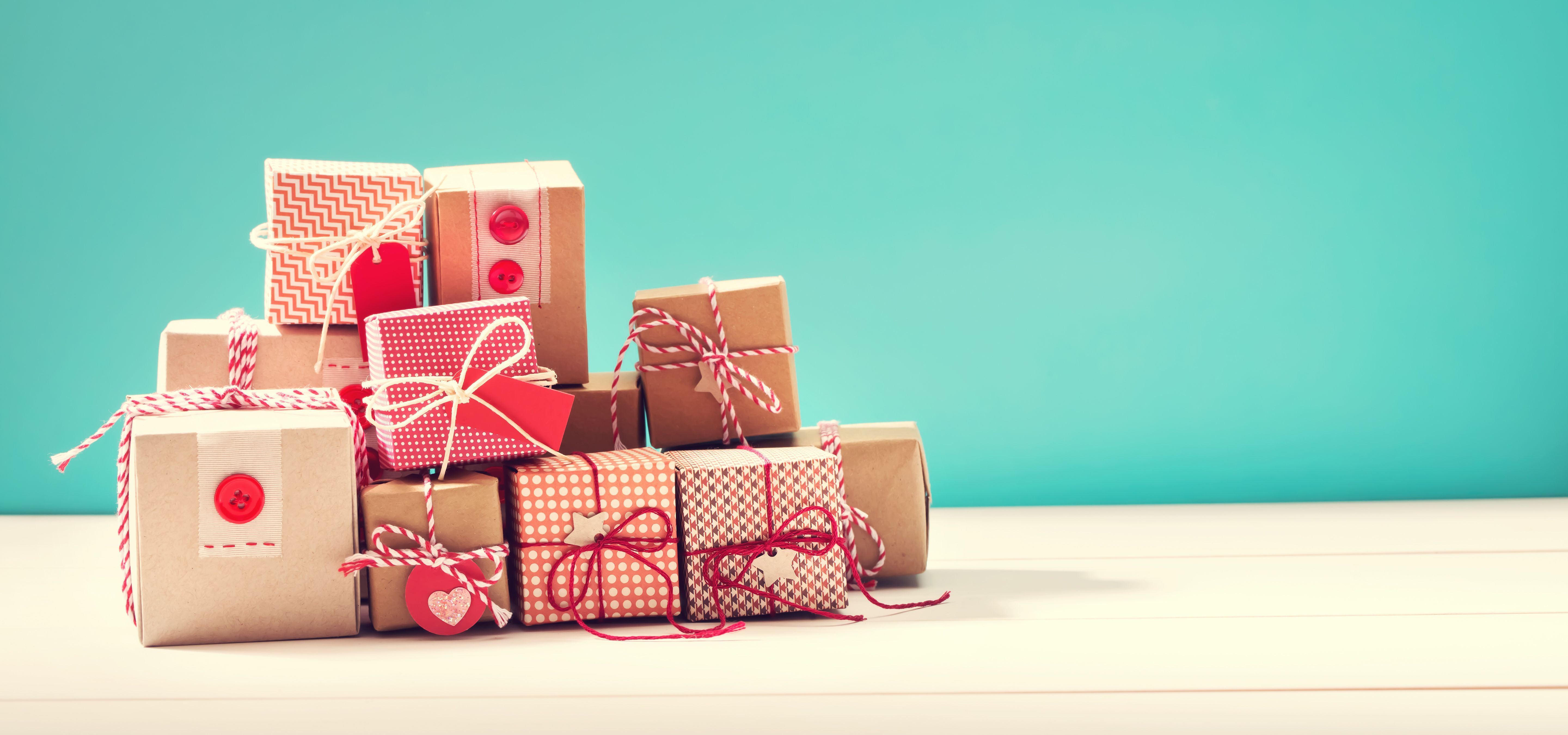 8 Fabulous Personalised Christmas Gifts