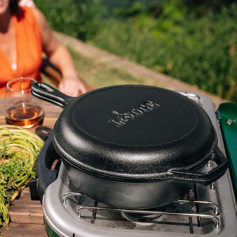 Lodge Seasoned Cast Iron Combo Cooker