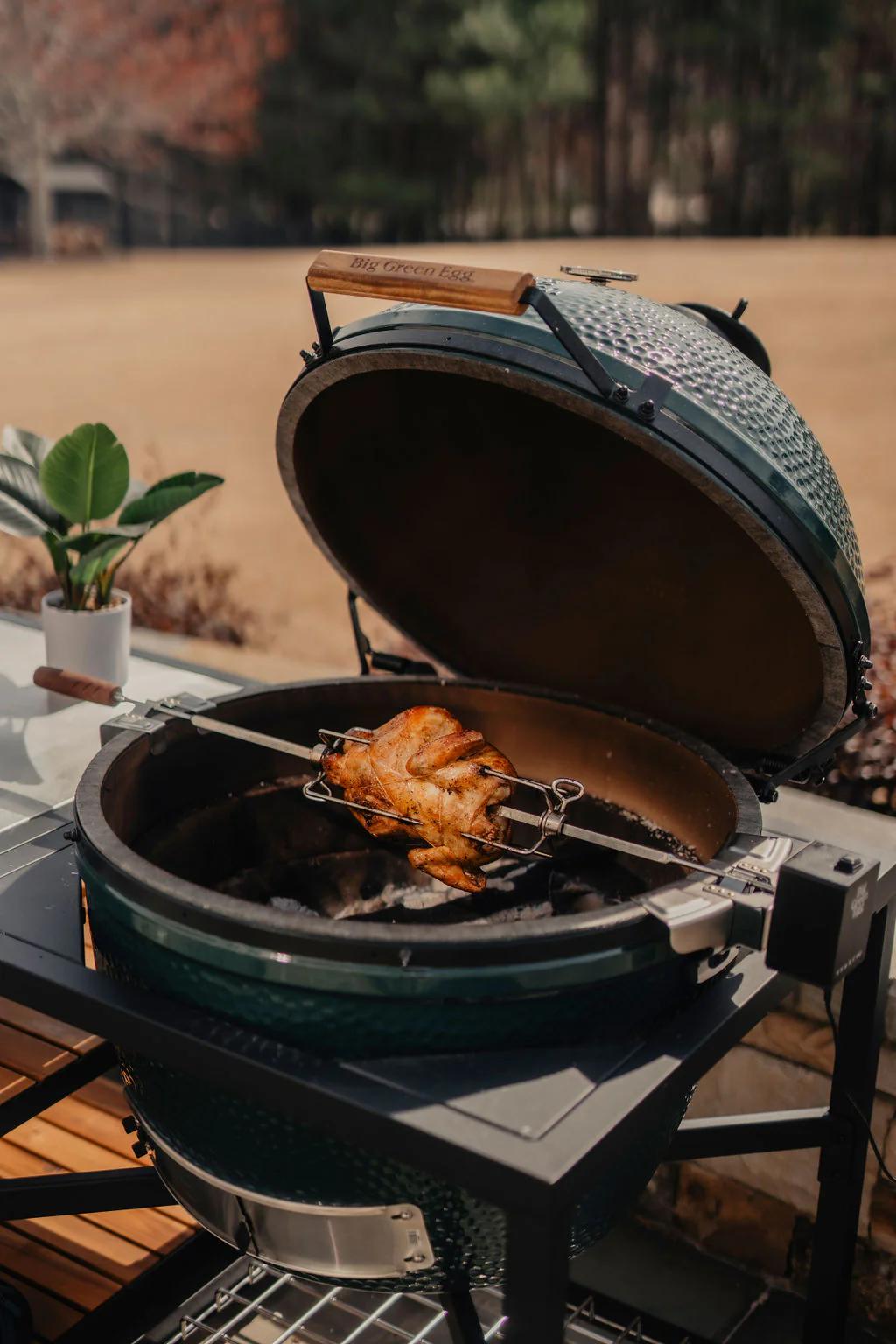 Big Green Egg Rotisserie