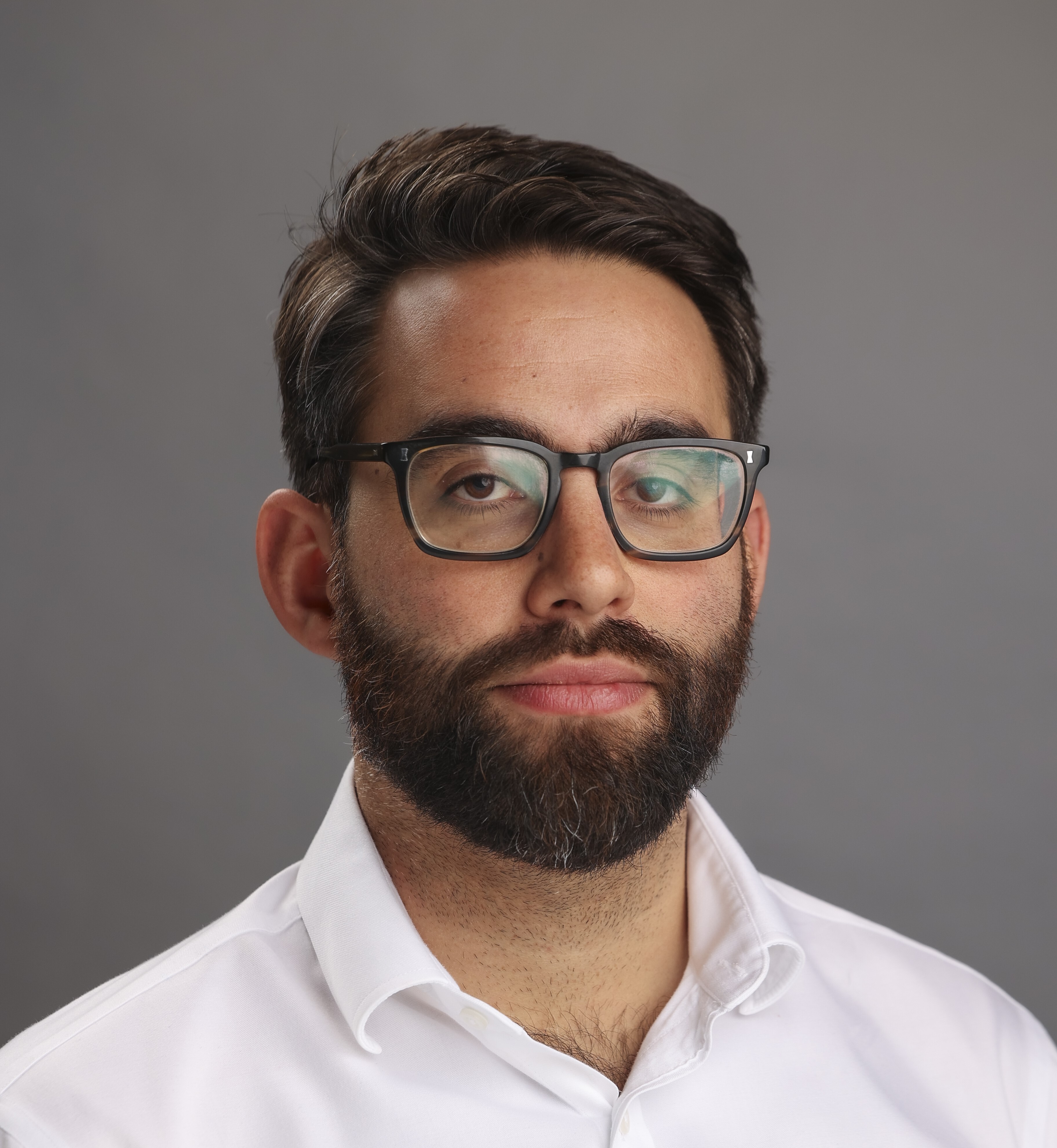 Headshot of Tom Faraday