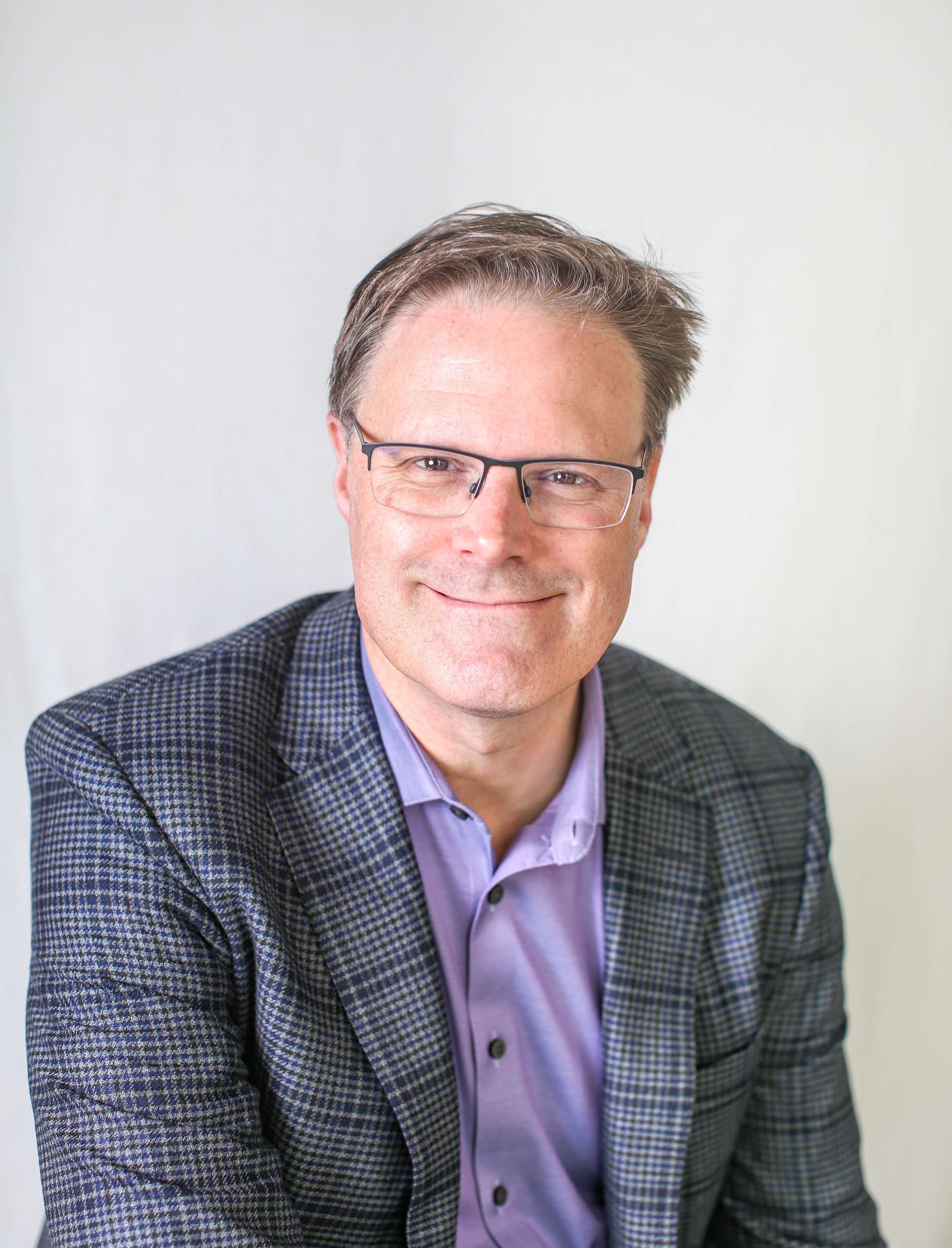 Headshot of Andrew McElheran