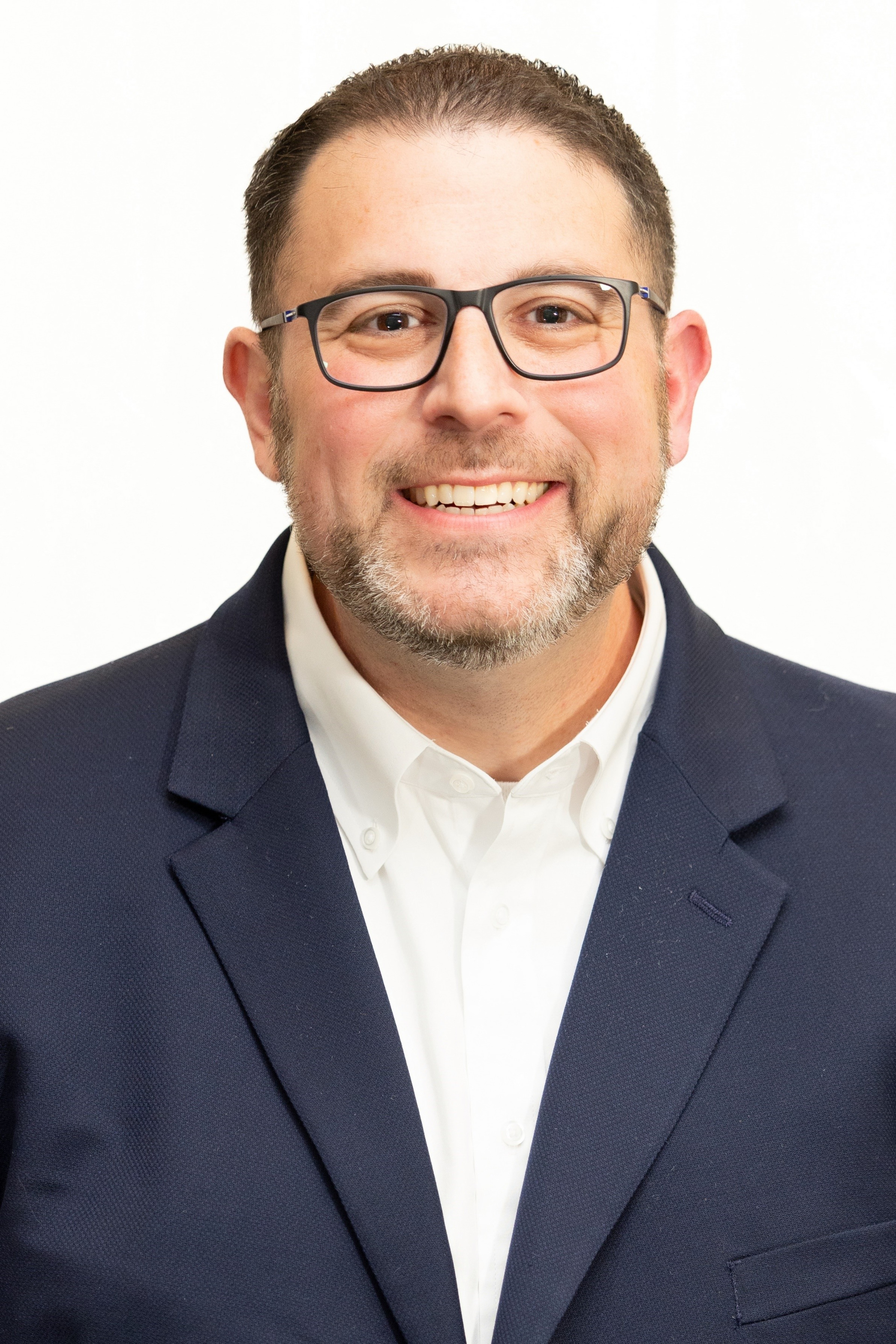 Headshot of Adam Hearn 