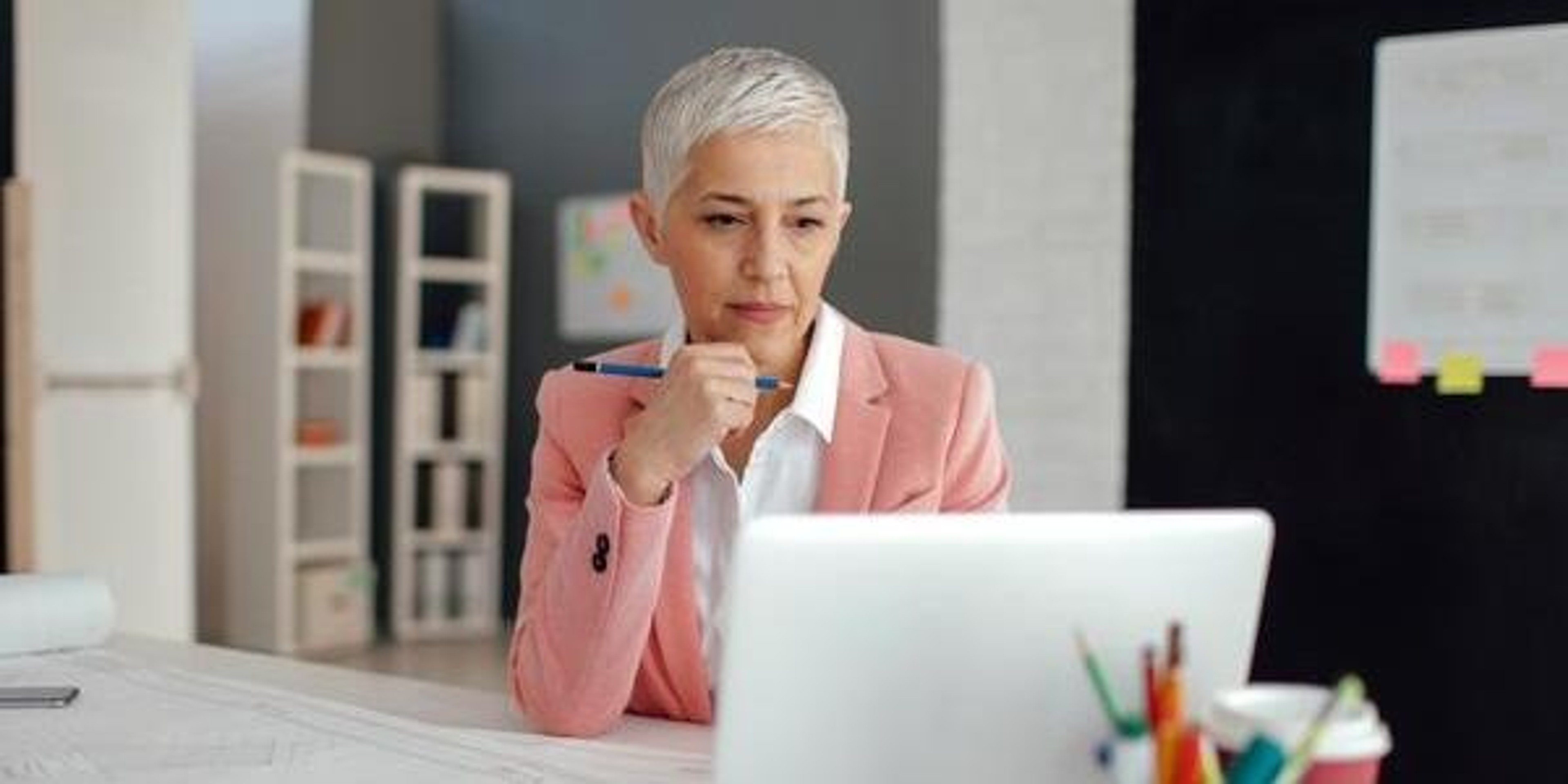 Use Diligent AI to drive adoption and keep up with corporate governance trends