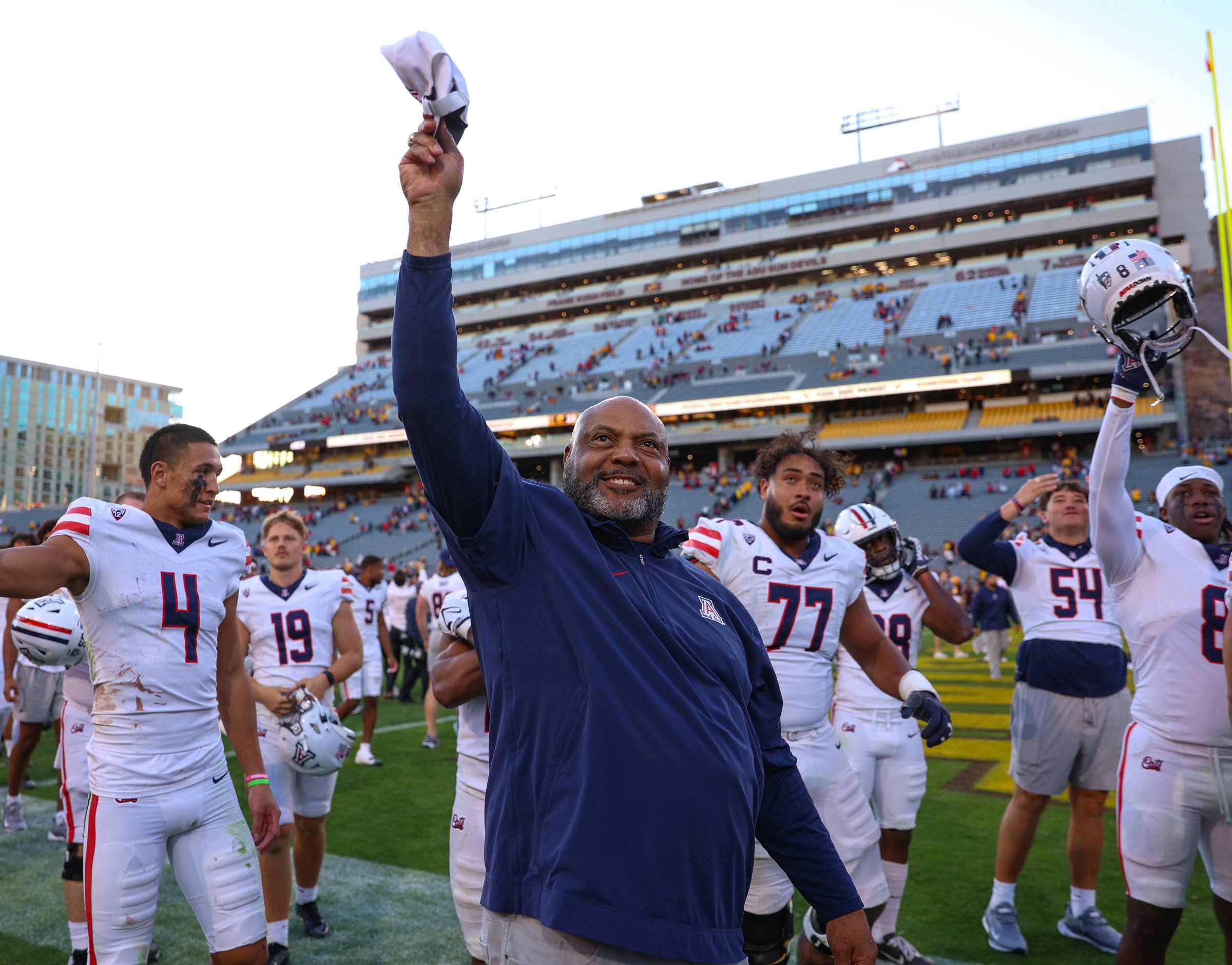 Ricky Hunley celebrating with the team at Arizona State