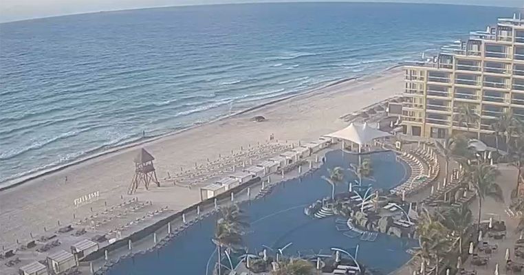 Beach view at Hard Rock Hotel Cancun