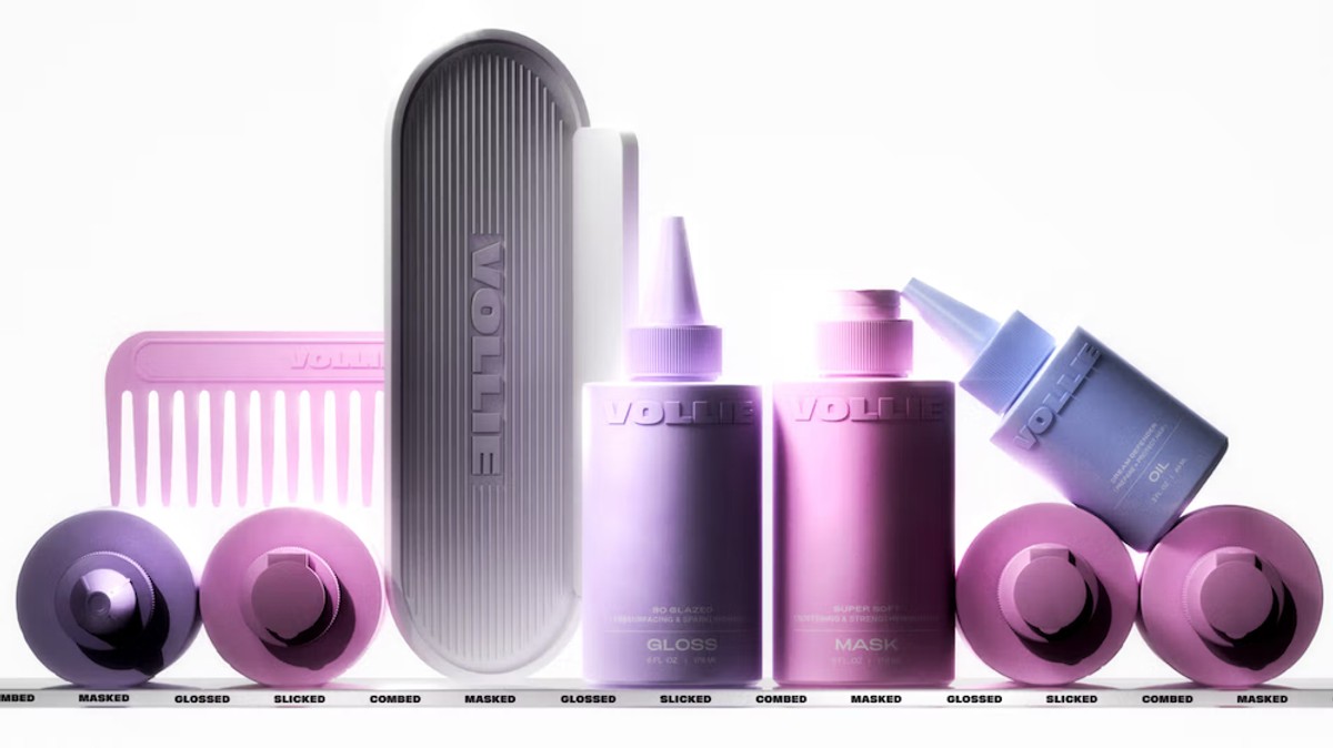 vollie-yungbld-conditioner-oil-shower-shelf.jpg